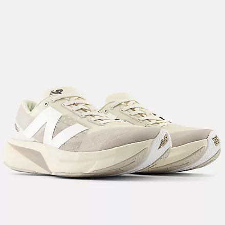 New Balance Men's Fuelcell Rebel V4 Linen/Moon Rock