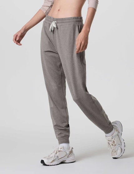 Vuori Women's Performance Jogger Chia Heather