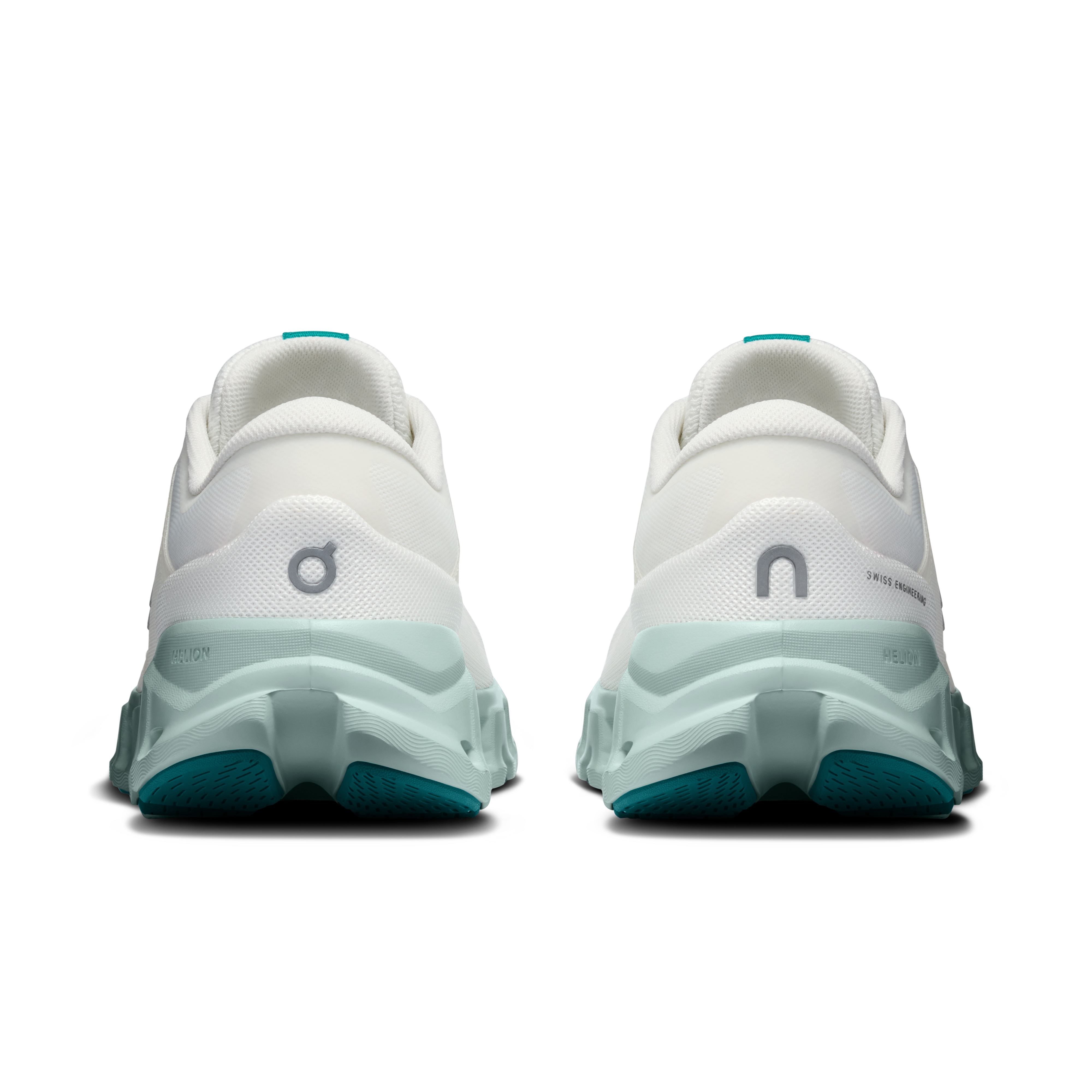 On Women's Cloud X 5 Ivory | Surf
