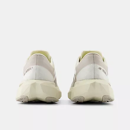 ★ニューバランス★FuelCell Rebel v4★White Linen-2E New Balance Fuelcell Rebel v4 WMNS White / Linen - Jun 2024